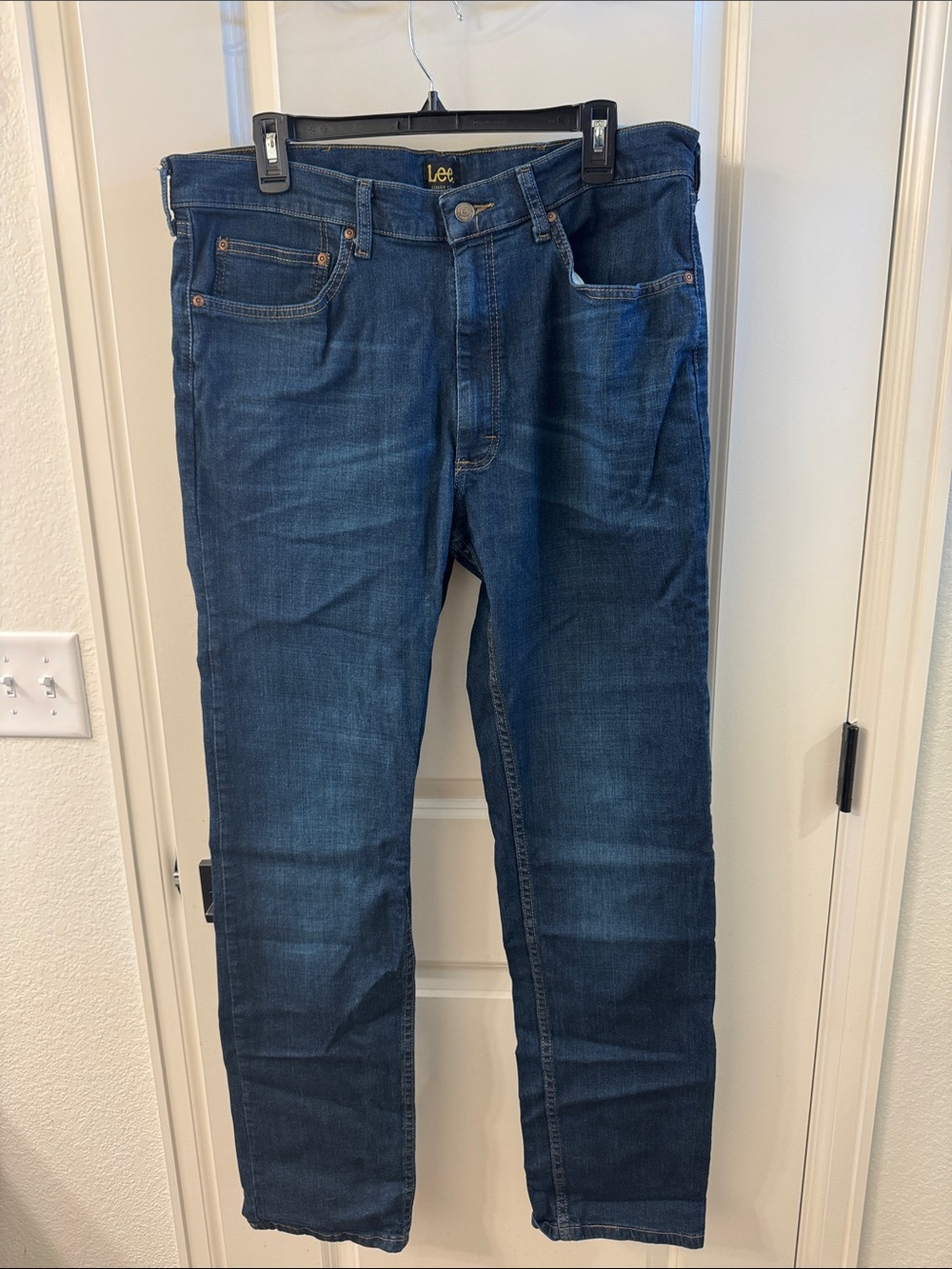 Lee Men's Indigo Straight Leg Jeans